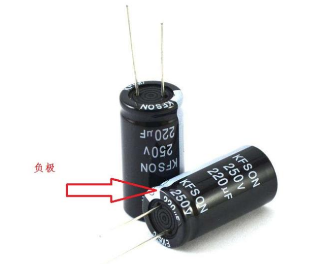 「NIPPON CHEMI-CON」電解電容極性接錯會爆炸，如何避免？